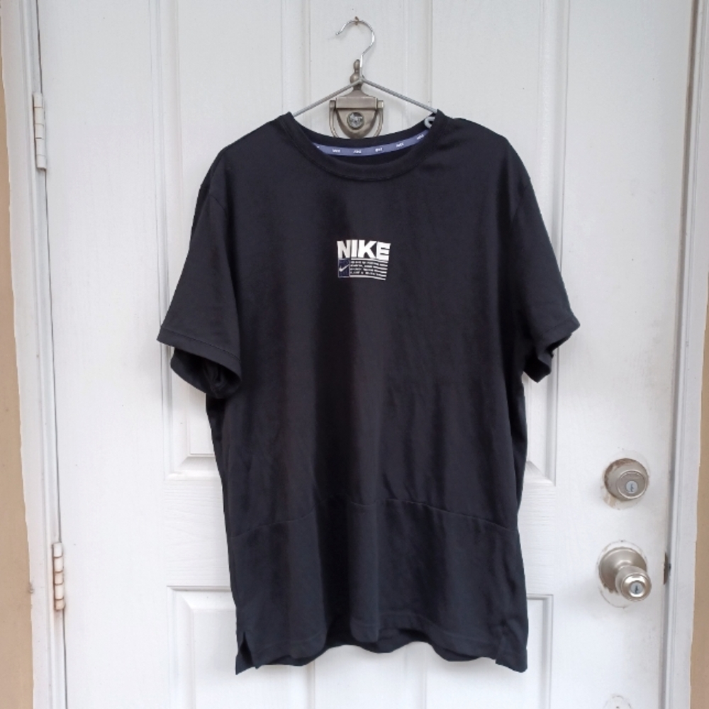 NIKE DRI-FIT Men's Black T-Shirt SZ XL